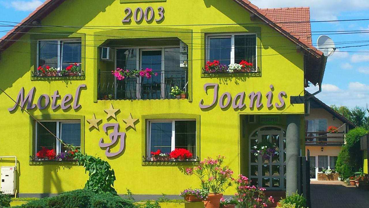 Motel Ioanis Mindruloc Bagian luar foto